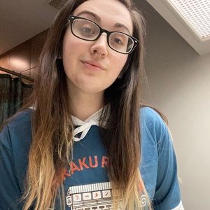 Meet your Posher, Alyssa